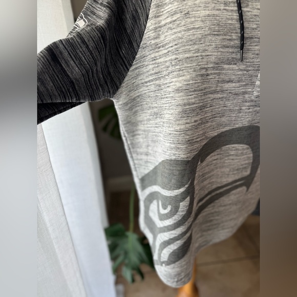 NFL Seattle Seahawks Hoodie Ultra Game Gray Black Pocket Sweatshirt Men’s M NWT - Picture 2 of 7